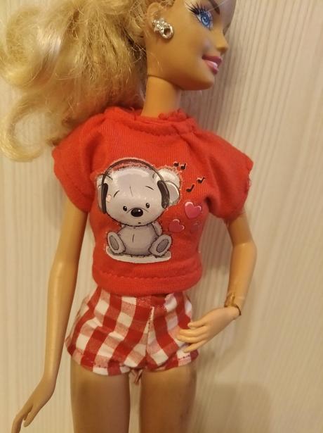 Oblečenie pre barbie,