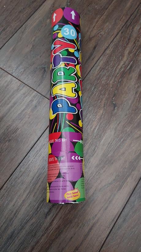 Vystrelovacia konfeta, 