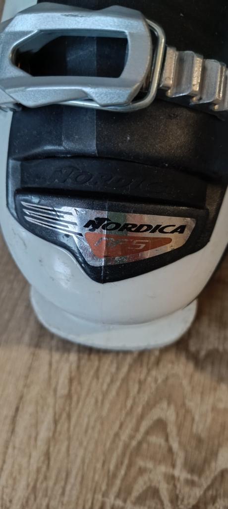 Dámske/dievčenské lyžiarky zn. nordica, nordica,37