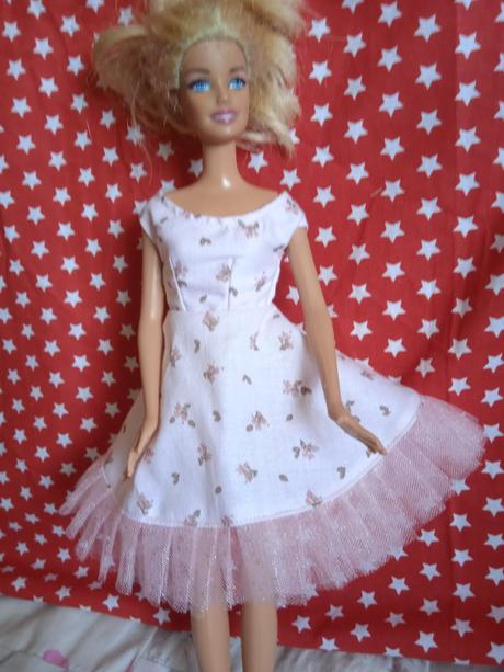 Šaty barbie,