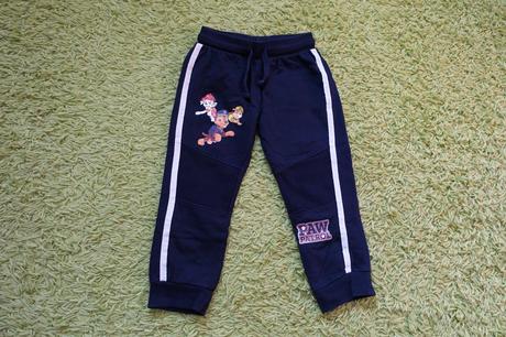 Tepláky tlapky, kik,104