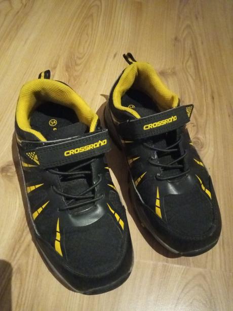 Tenisky vel 34/ vd 22,5cm.,, 34