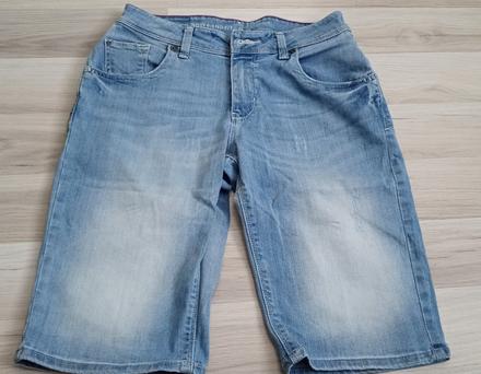 Dámske kraťasy, c&a,34