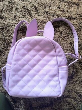 Fialový malý ruksacik, 