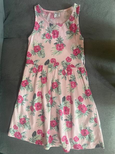 Balík dievča 128/134, 122–134