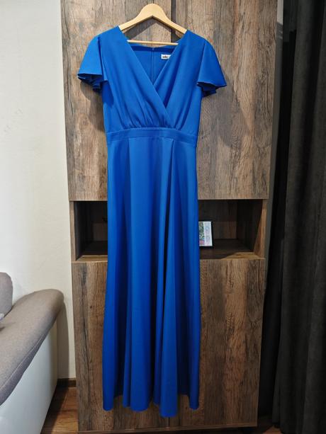 Spoločenské šaty, 40