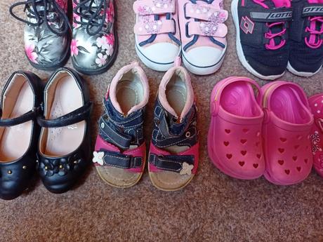 Dievčenské topanky, rozne velkosti, od 21-28, 24