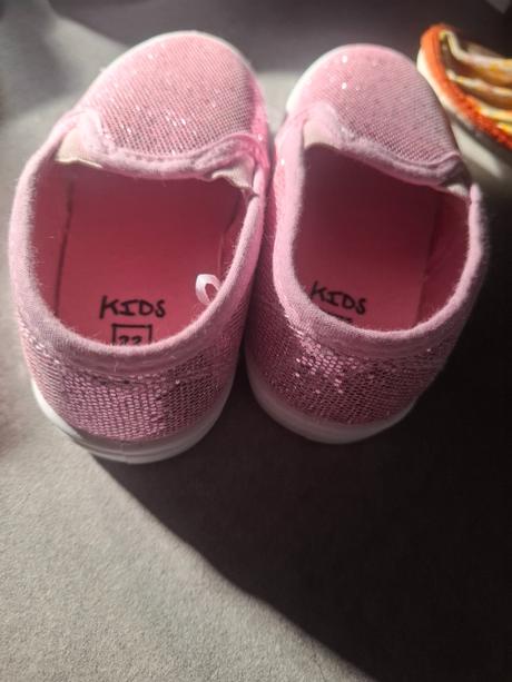 Kráásne trblietavé balerínky (nepoužité), 21