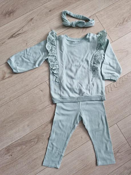 Komplet mikina + leginy + celenka, h&m,86