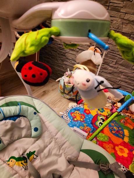 Detská hojdačka caretero bugies,