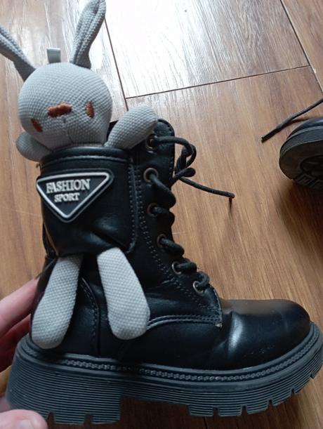 Krásne zimné topánky v 27, 27