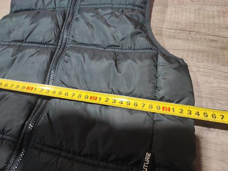 Chlapčenská vesta, takko,146