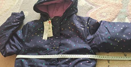 Zateplena bunda - nova, sinsay,140