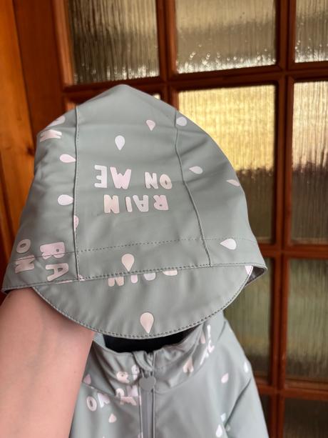 Pogumovaná bundička, reserved,104