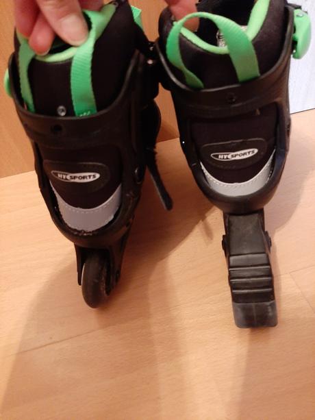 Kolieskové korčule, nastaviteľné, 31