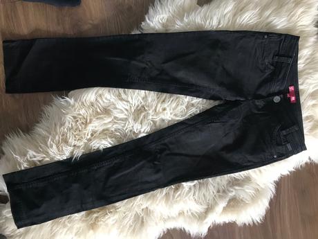 Sivo-cierne rifle, m