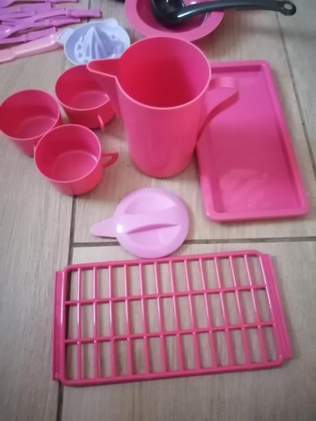 Kuchynský riad a náradie do kuchynky, 