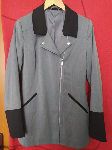 Kabátik bodyflirt, 38