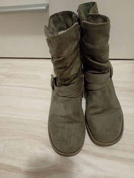 Predám čižmy, cupcake,30