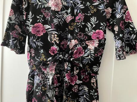 Kvietkový overal., 134