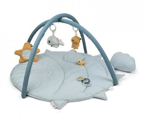 Hracia podložka done by deer,