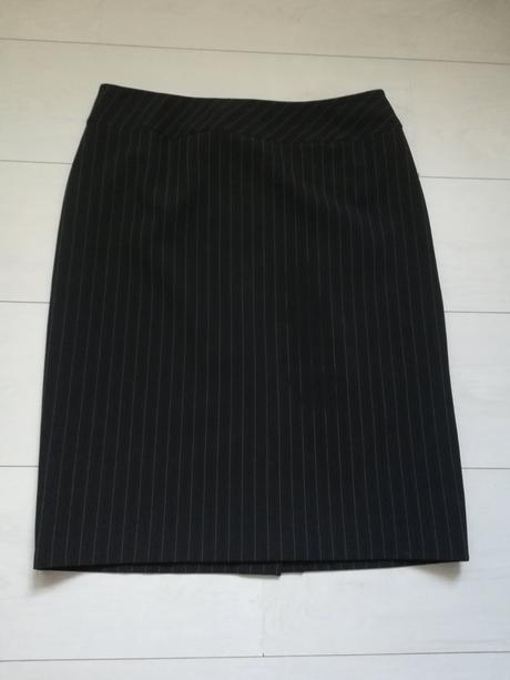 Elegantná sukňa, m