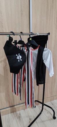 Kostým na karneval pirát, 