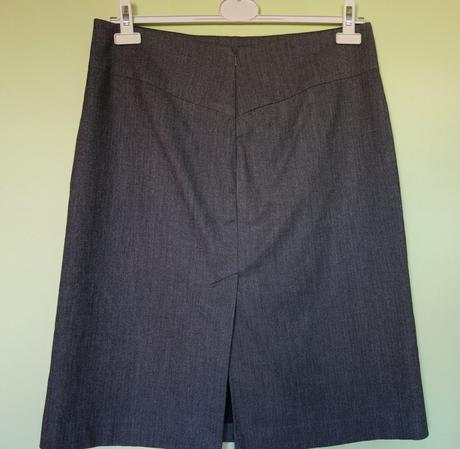 Sukňa brunu saint hilaire, veľ.44, xl