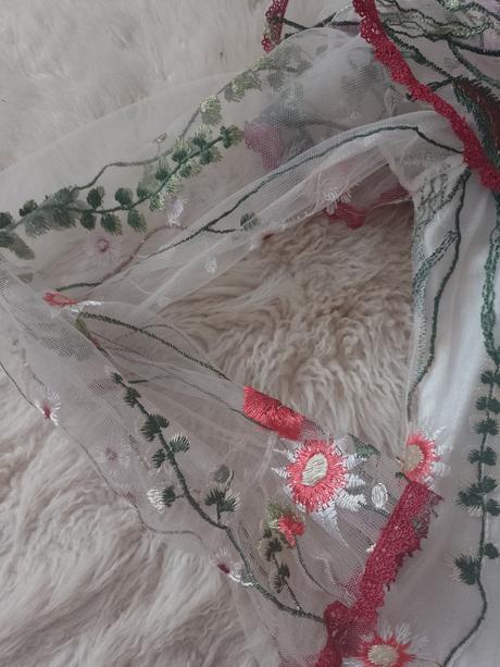 Nádherná blúzka, s