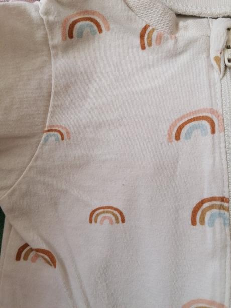 Pyžamka páv, dúha, ovocie, lindex,62