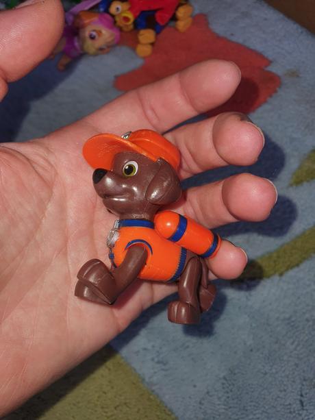 Postavičky väčšie paw patrol 1.5 eur ks,