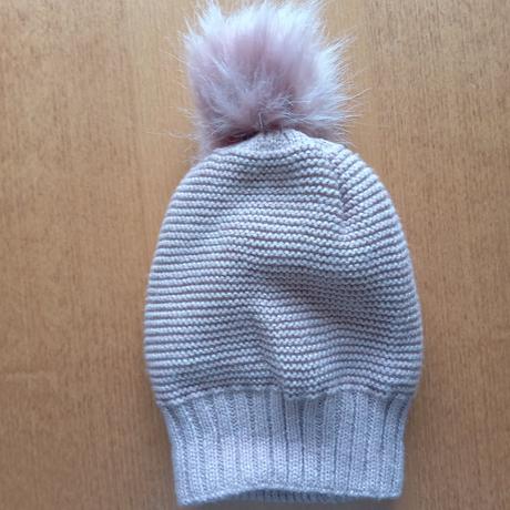 Čiapka ružová s brmbolcom, 