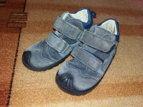 Celokožené kvalitné topánky, superfit,25