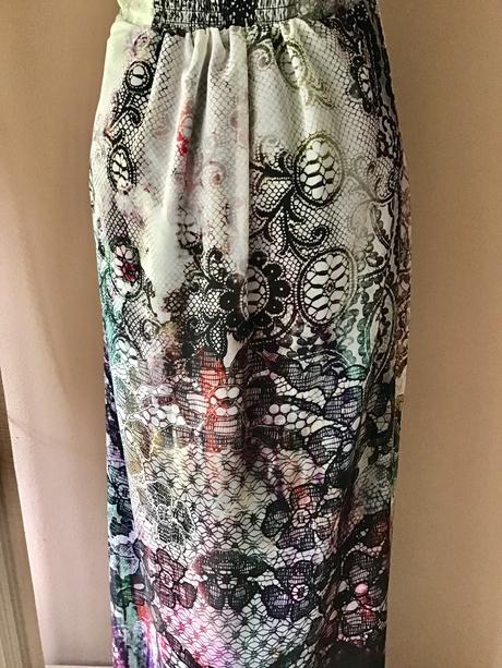 Krasne šaty /, next,40