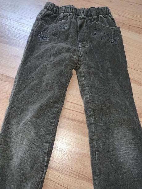 Hrubšie menžestráky napoleon, 128