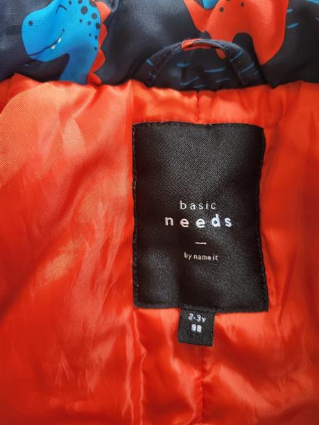 Dinosaurová zimná bunda, 98