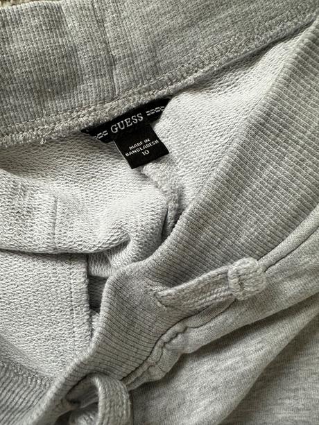 Guess kraťase, guess,140