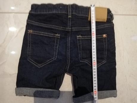 Rifľové kraťasy nenosené, lindex,128