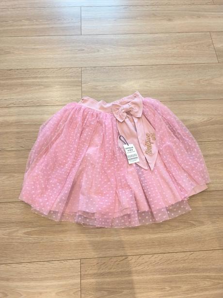 Sukňa unique, 146 / 152