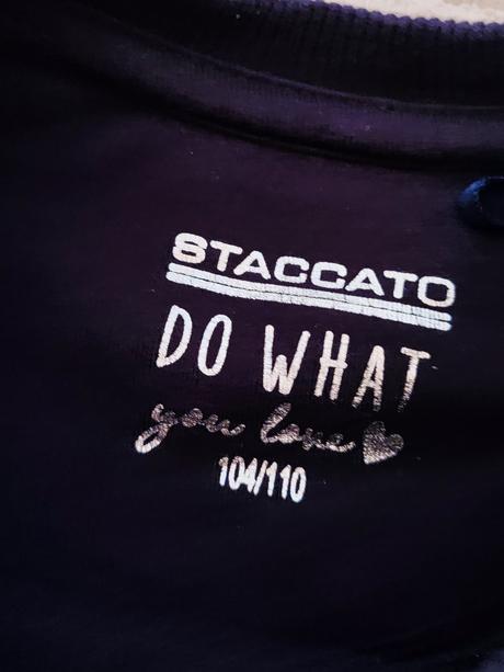 Mikina, staccato,104