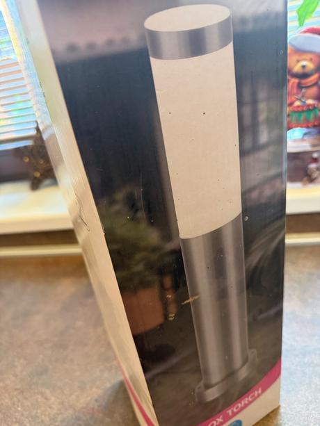 Vonkajšie záhradné svietidlo,