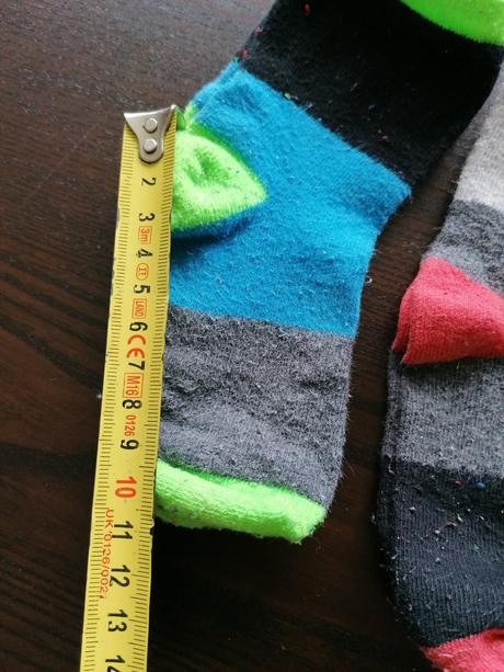 Farebné ponožky, 22