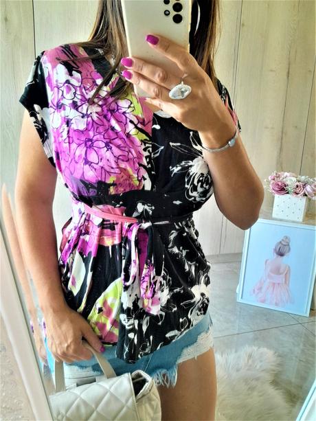 Kvetovaná blúzka s opaskom-l, l