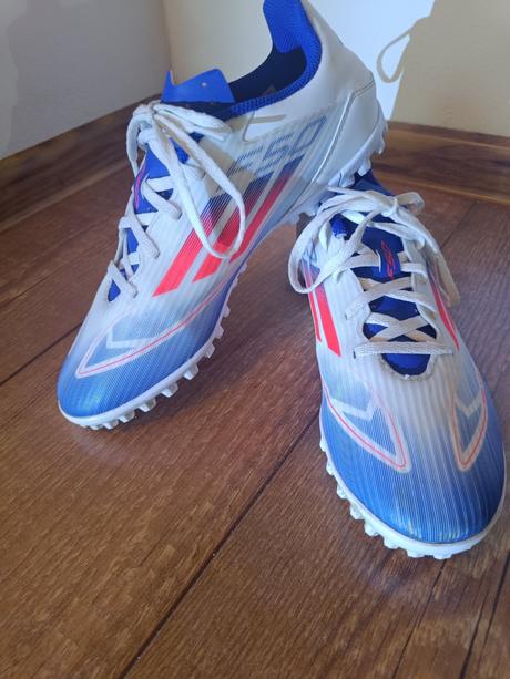 Turfy adidas f50 veľkosť 41 1/3, adidas,41
