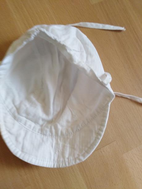 Čiapočka 6-12 mes., 74