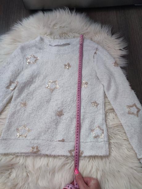 Biely svetrík s hviezdičkami152/158, 152