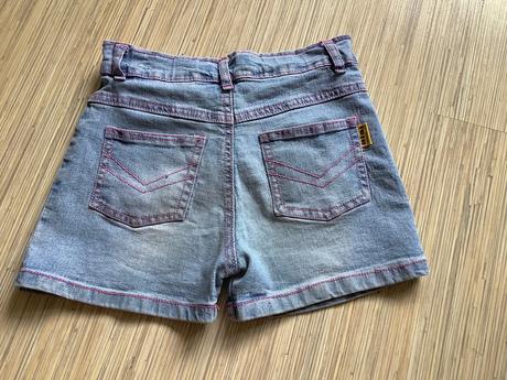 Elasticke pekne kratasky/j, 128