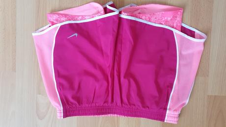 Sportove kratasy, damske, nike,s
