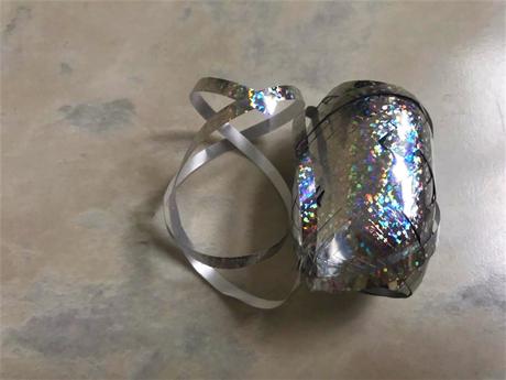 Zbytky ozdôb na darčeky 20 ks, 