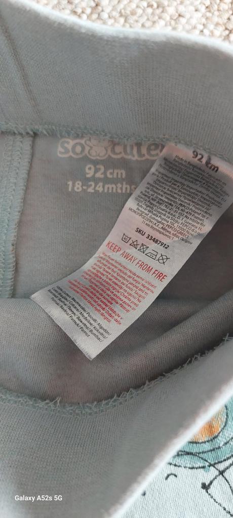 Balík tenších teplákov, 86–98